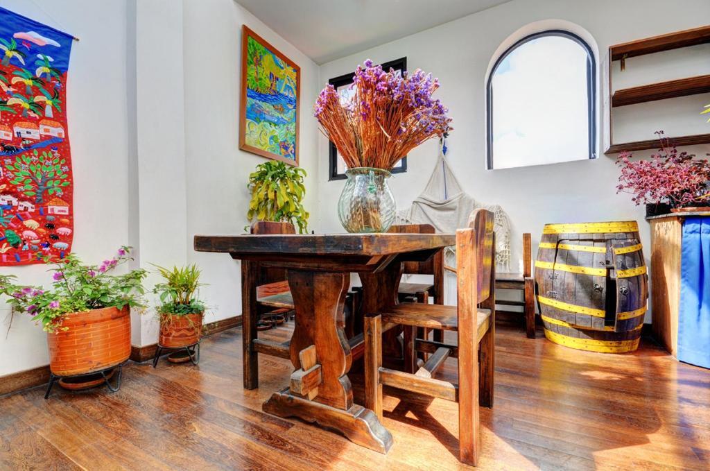 Bed&Breakfast Chorro De Quevedo Bogotá Quarto foto